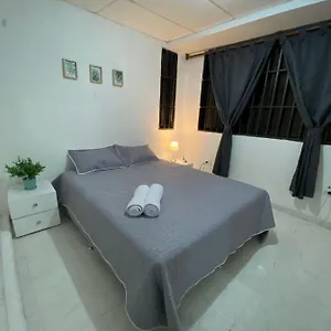 Maison d'hôtes Independientes Cerca Al Aeropuerto 3, Cartagène